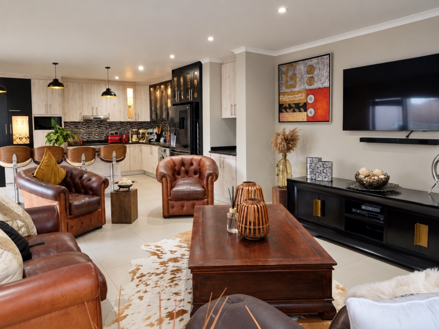 3 Bedroom Property for Sale in Marinda Park Western Cape